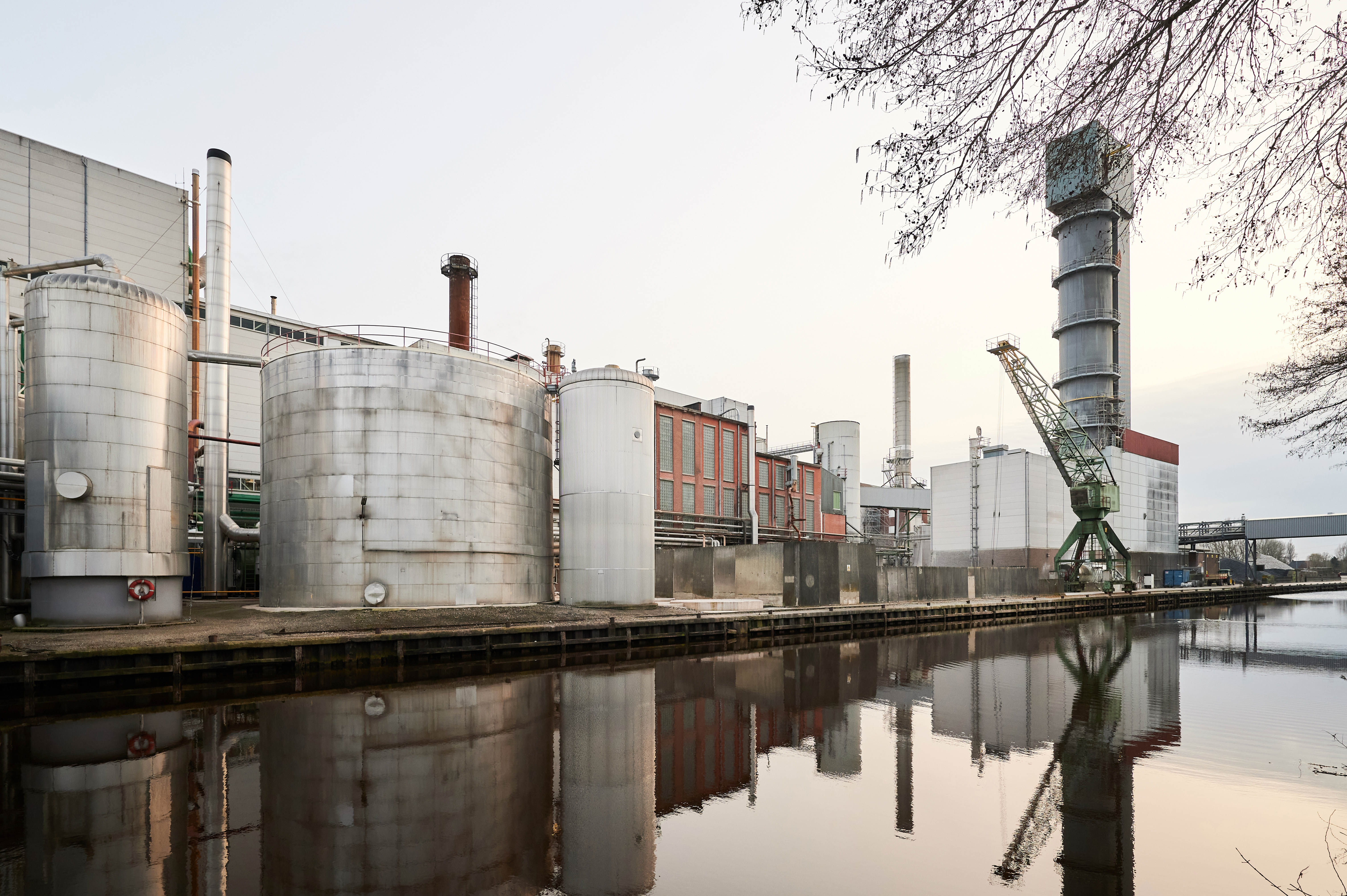 Terrein Suiker Unie, industriegebied met machines