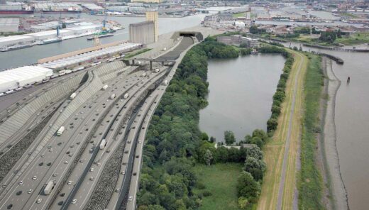 Luchtfoto van verkeer Oosterweel Antwerpen in België
