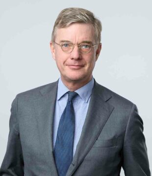 Portretfoto Eugene Grueter CEO Sweco
